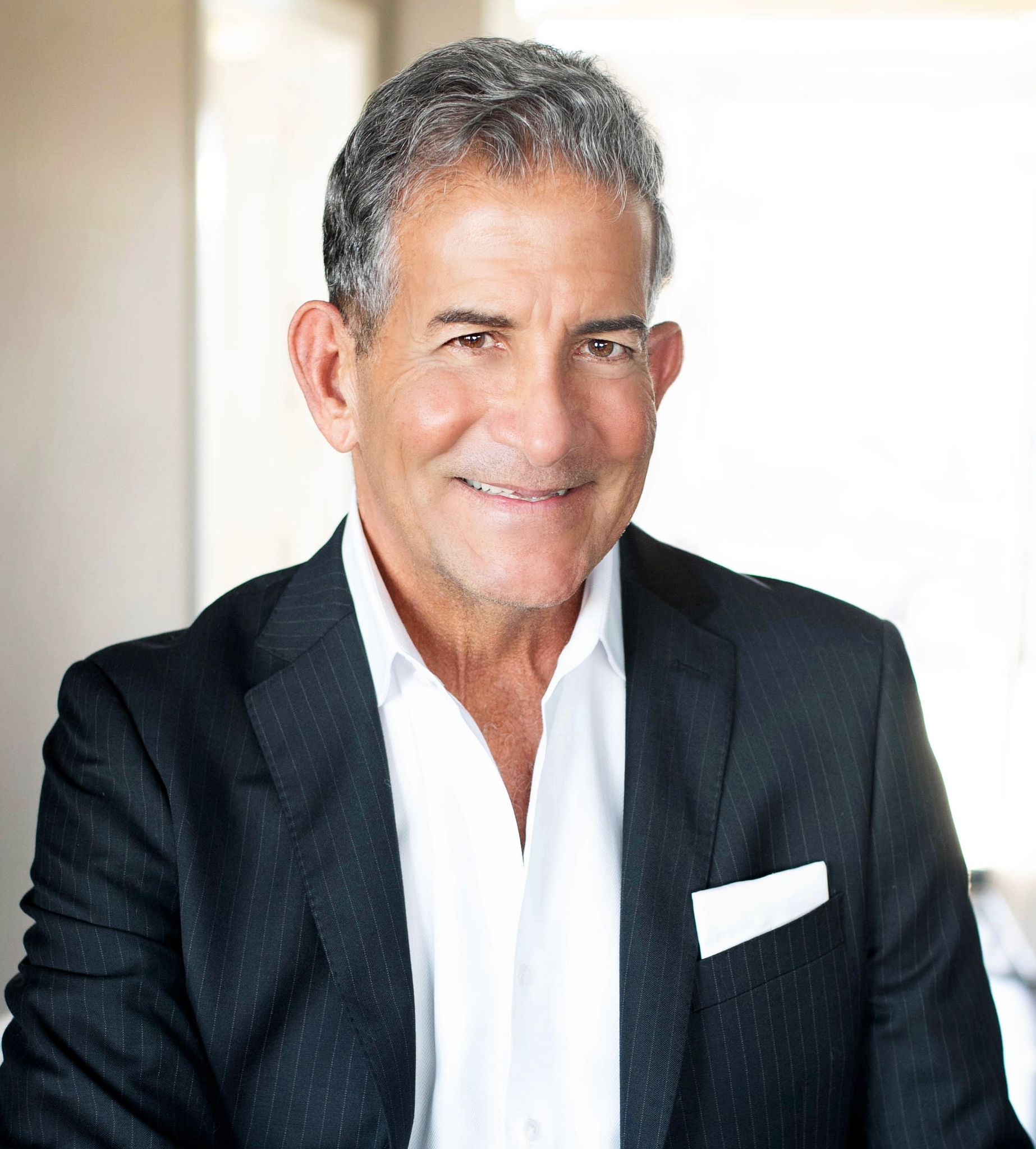 Van Deeb - Professional Real Estate Broker